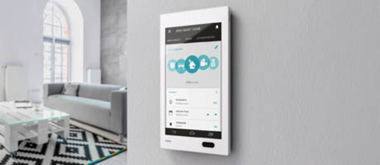 Bedienzentrale Gira G1 bei Elektroinstallation Maas in Zeitz
