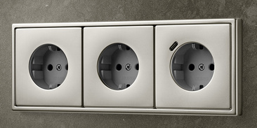 SCHUKO® Steckdosen mit USB bei Elektroinstallation Maas in Zeitz