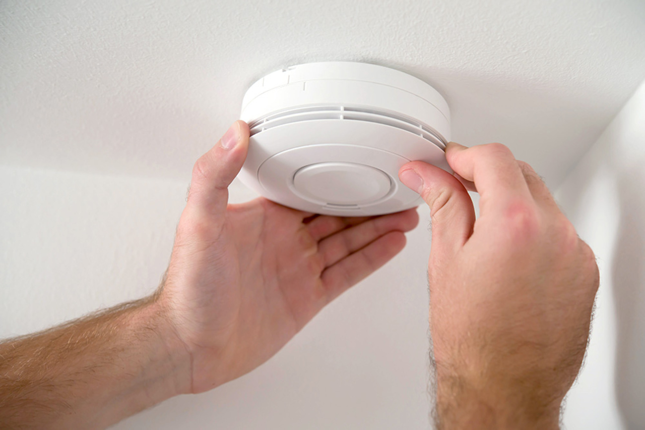 Rauchwarn­melder bei Elektroinstallation Maas in Zeitz